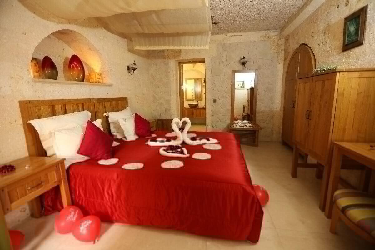 Anatelein Cave Hotel Ючхисар Екстериор снимка