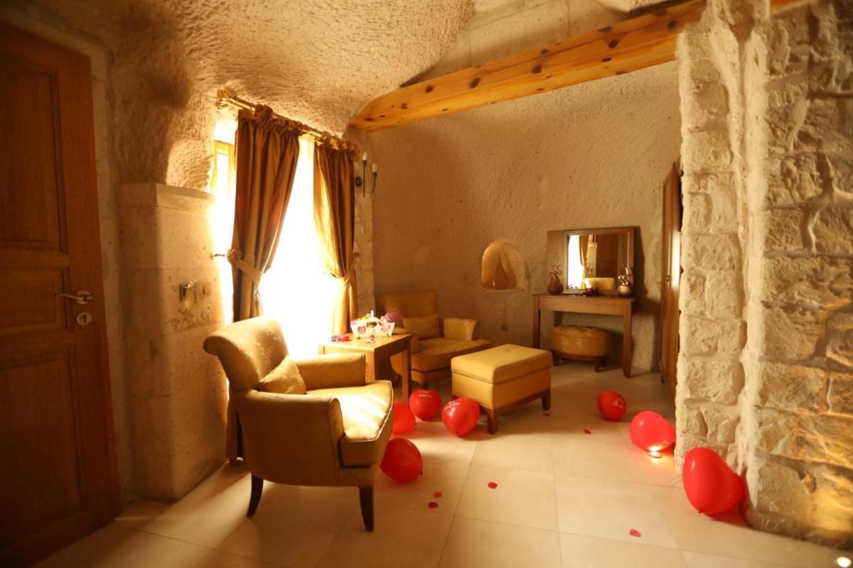 Anatelein Cave Hotel Ючхисар Стая снимка