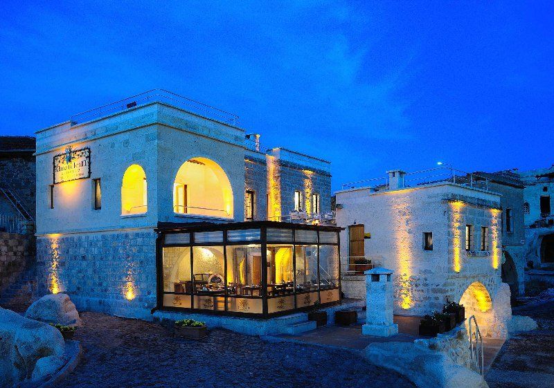 Anatelein Cave Hotel Ючхисар Екстериор снимка